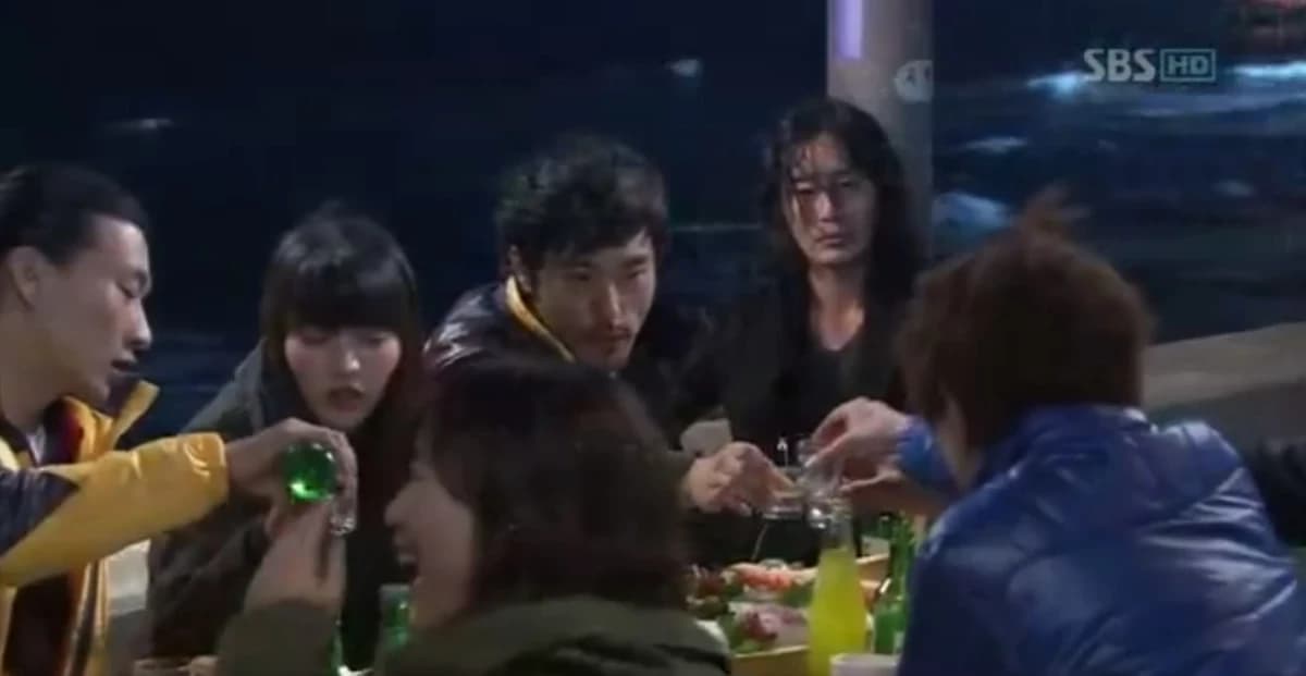 술안마시는 사람도 술자리 N빵 해야하나?